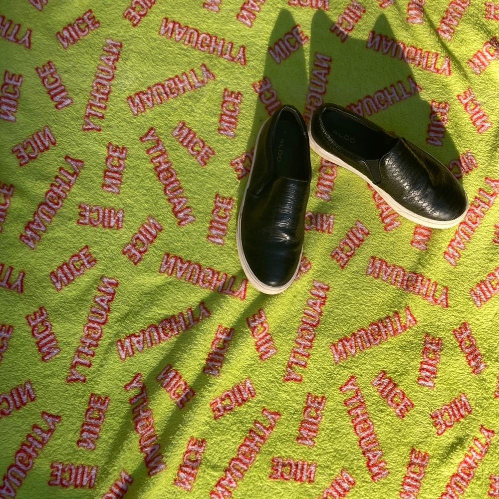 Black shoes size 6 for women